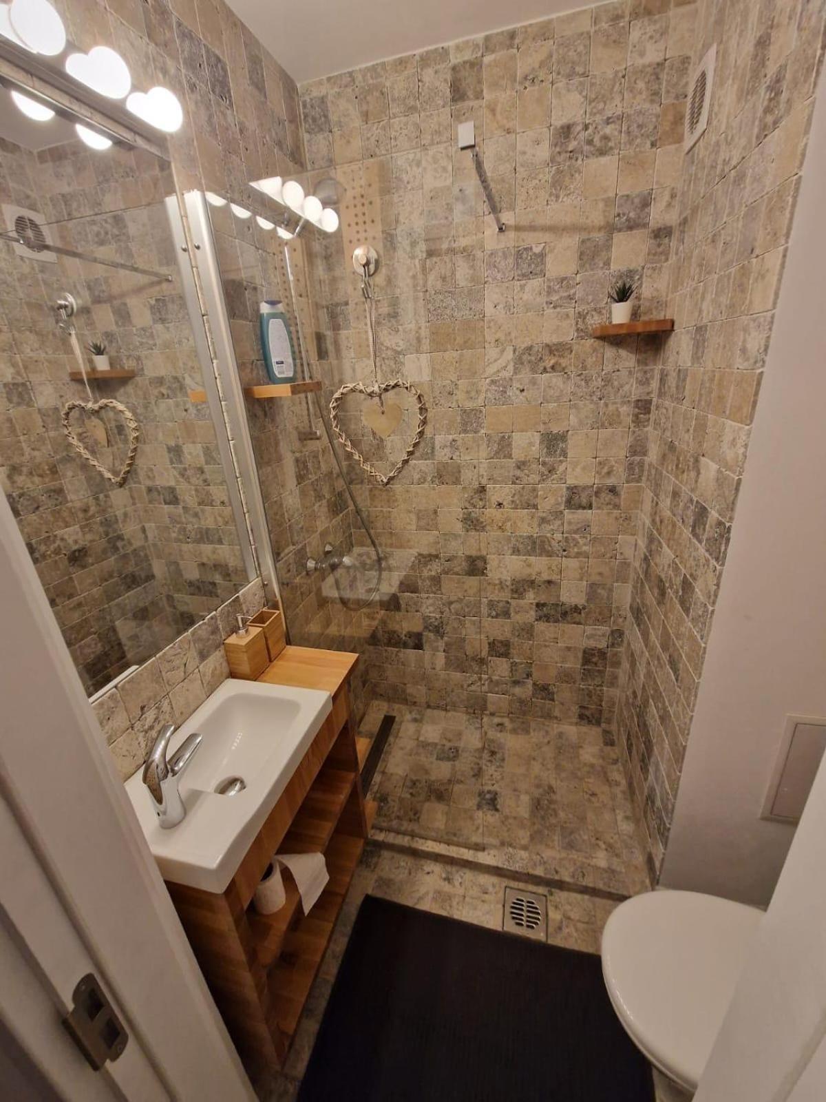 Cellini Apartment Bucureşti Exterior foto